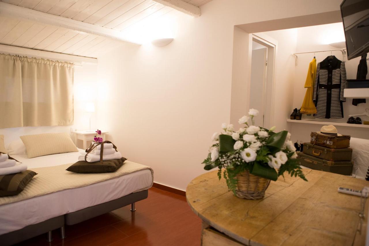 Yhomisus Bed and Breakfast Comiso Eksteriør billede