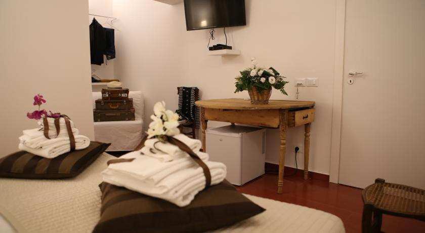 Yhomisus Bed and Breakfast Comiso Eksteriør billede